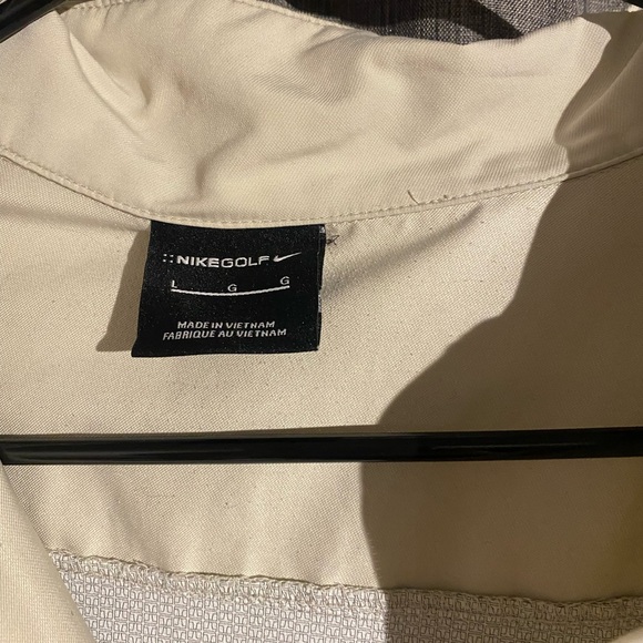 Nike Men's Dri-FIT Half-Zip Golf Pullover - Picture 3 of 5